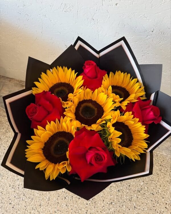 Golden Sunburst Bouquet